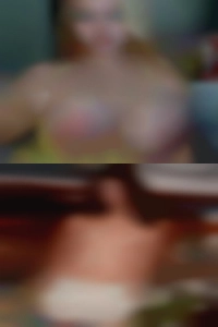 Swinger woman fuck to Oregon club! Swinger woman fuck to Oregon club!